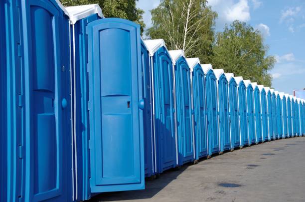 Best Portable restroom trailer rental  in Darien, GA